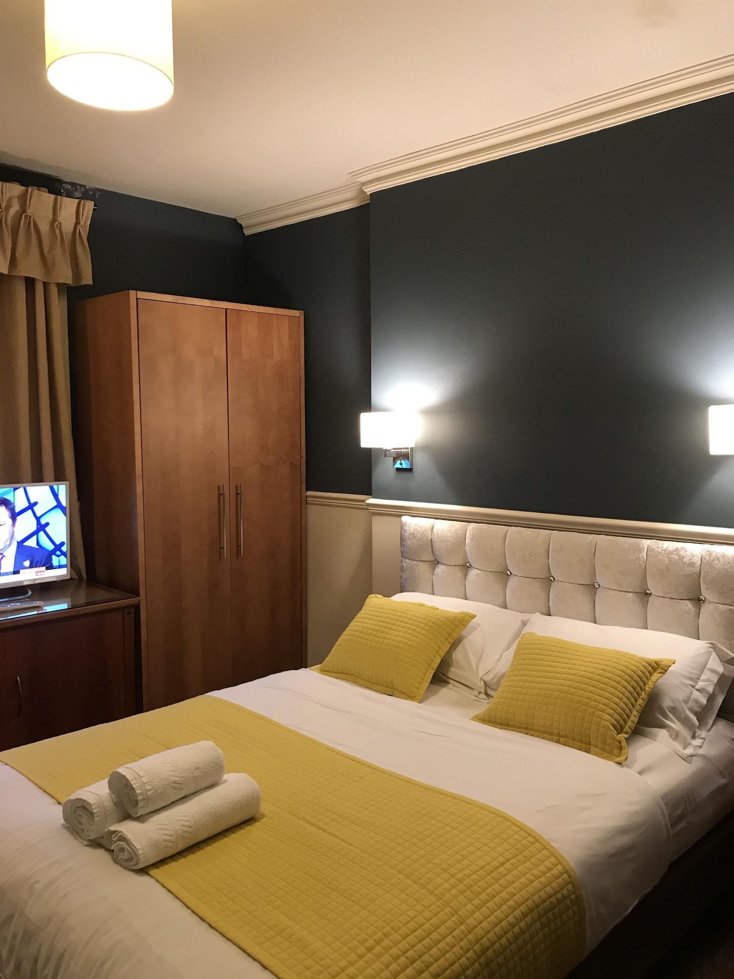 Eurobar & Hotel Oxford Extérieur photo