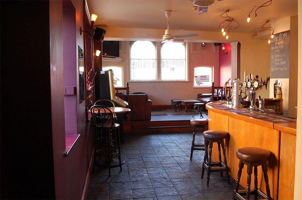 Eurobar & Hotel Oxford Extérieur photo